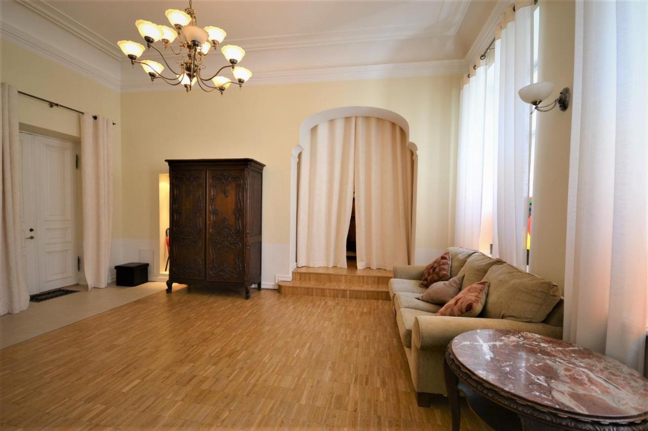Baltic Accomodation 5 - Pikk 62 Tallinn Exteriör bild